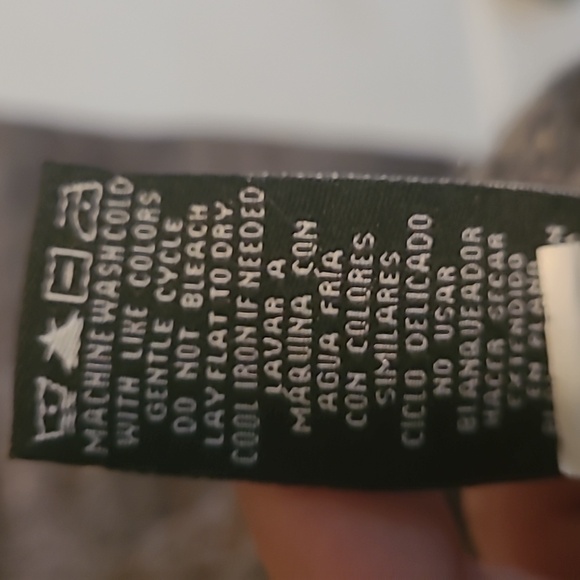 Ronni Nicole Long Petite Sweater - Picture 8 of 8